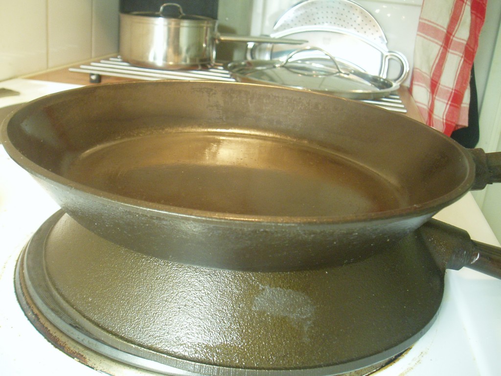 A reconditioned fryingpan