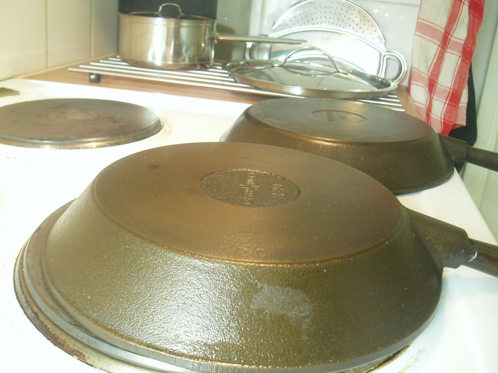 A reconditioned fryingpan